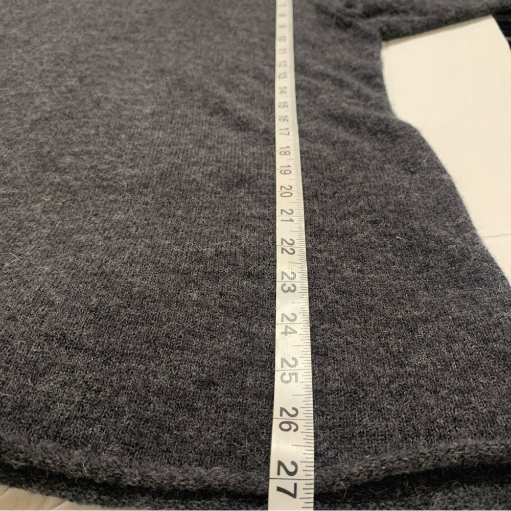 TORY BURCH Gray and Cream Angelina Turtleneck Alpaca Sweater Women’s Size XL - Picture 10 of 13